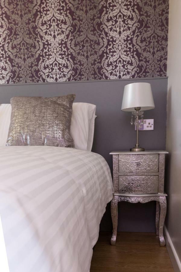 Bentleys Coast And Country B&B Lymington Exteriör bild