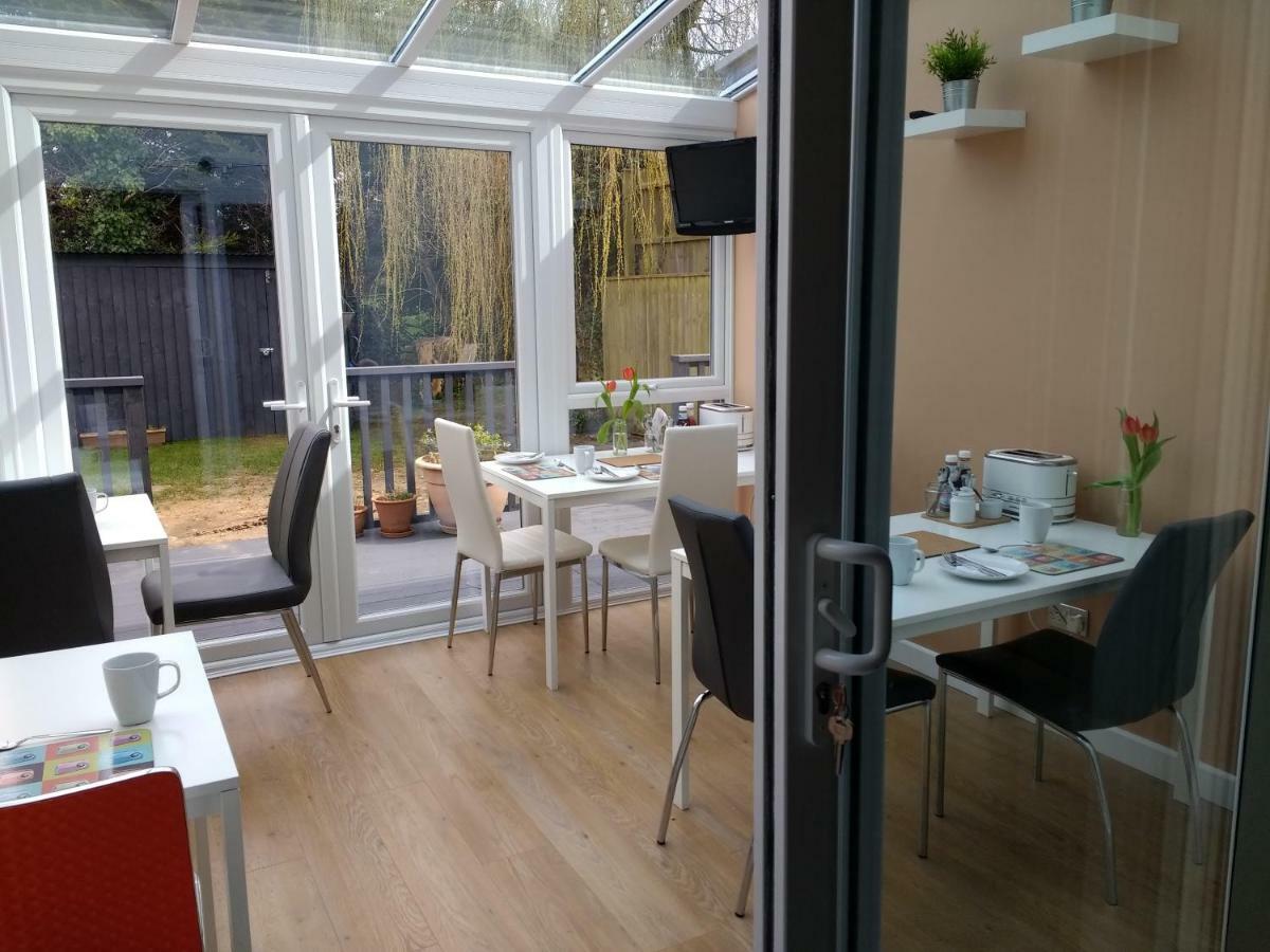 Bentleys Coast And Country B&B Lymington Exteriör bild